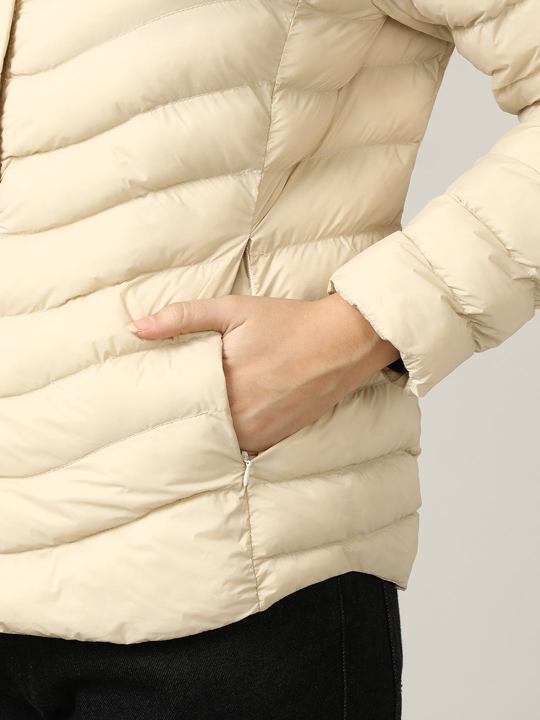 Stylish Cream Puffer Jacket with Bow Detail