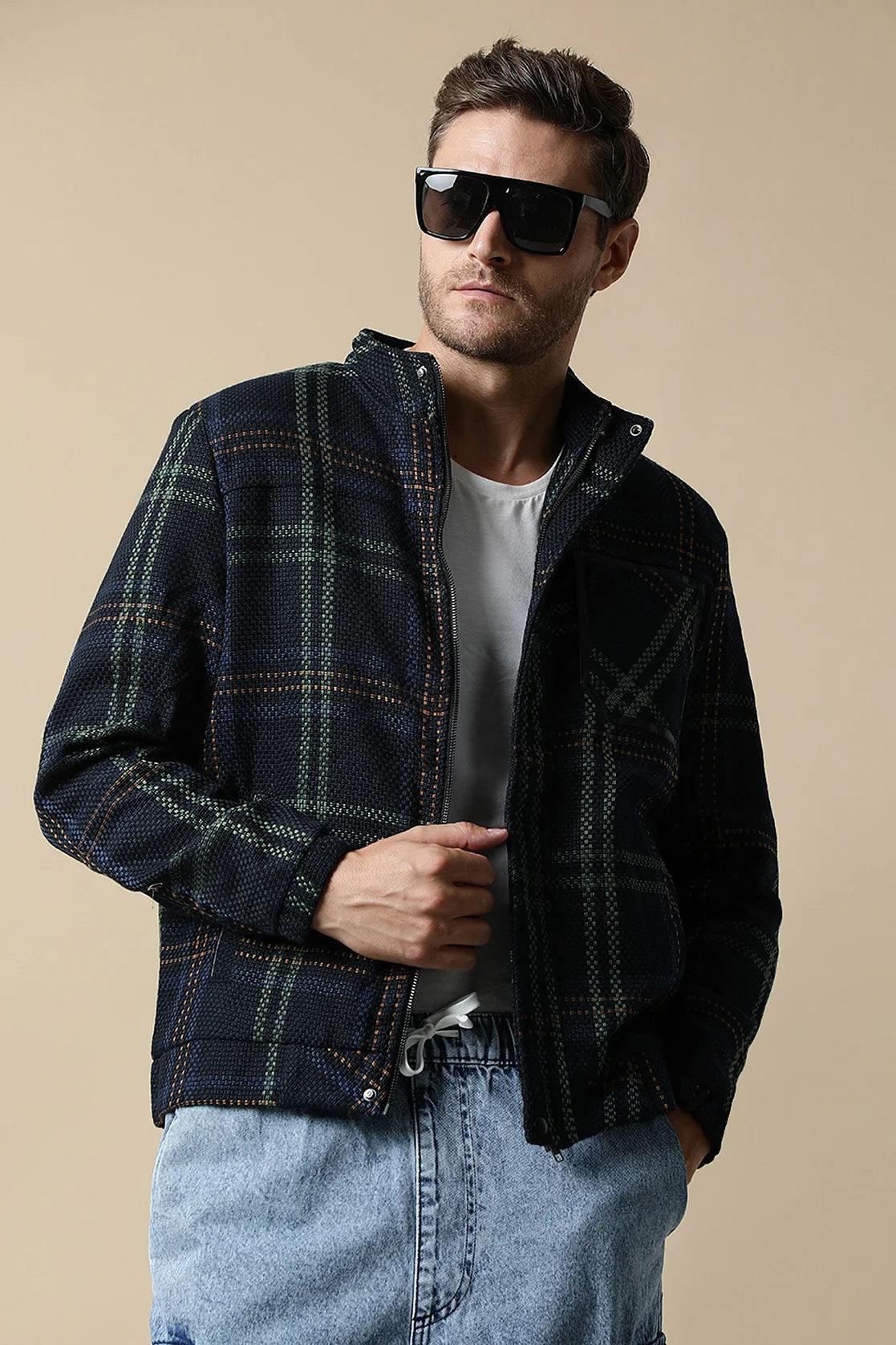 Discover the ultimate in style and comfort with this Men's Green Tweed Jacket from Fort Collins. Perfectly crafted with a quilted lining, this jacket is sure to elevate any wardrobe. Shop online now to upgrade your attire, no matter where you are in India.