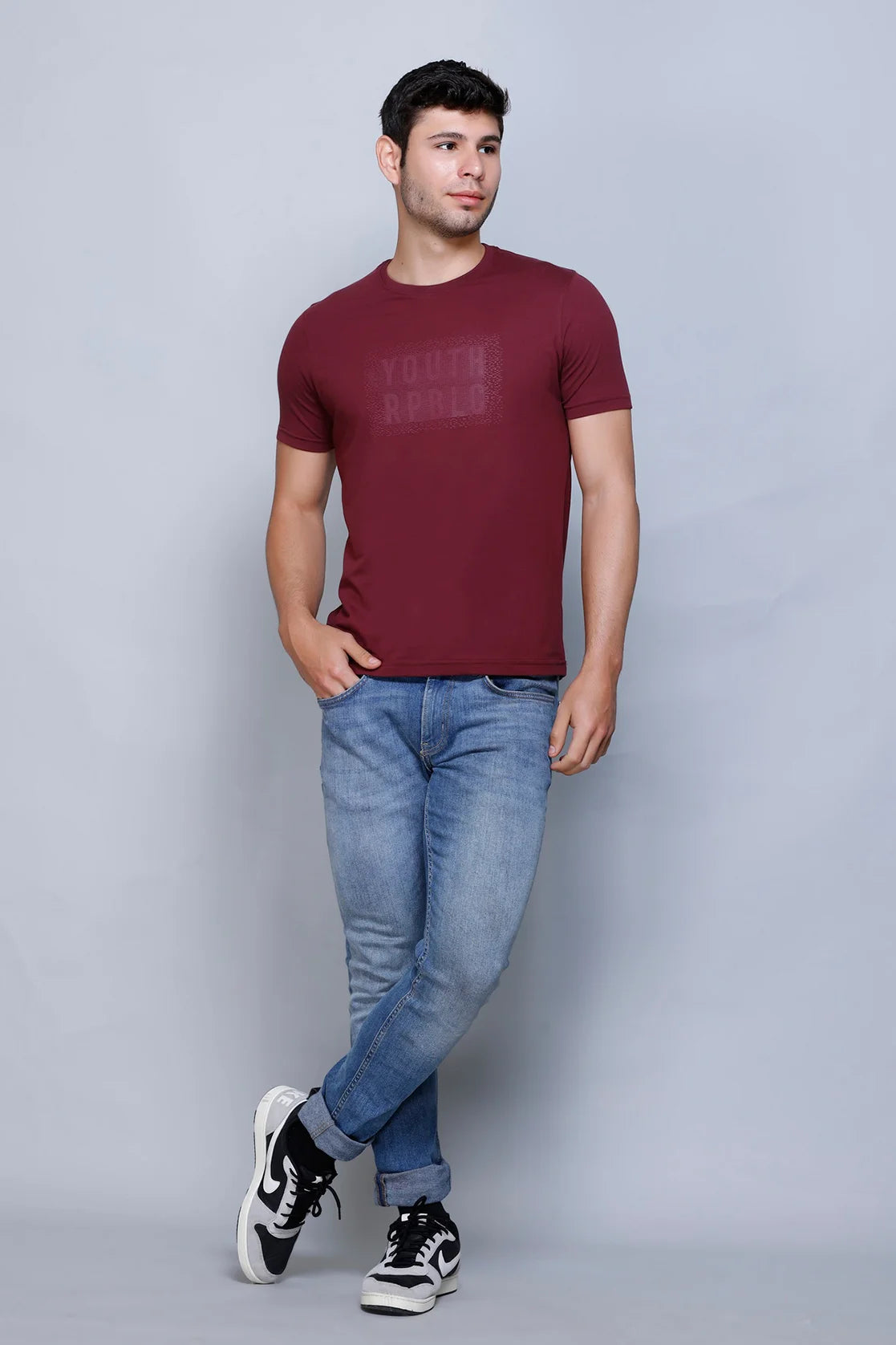 Men's Maroon Cotton Blend Graphic Print Round neck T-Shirt