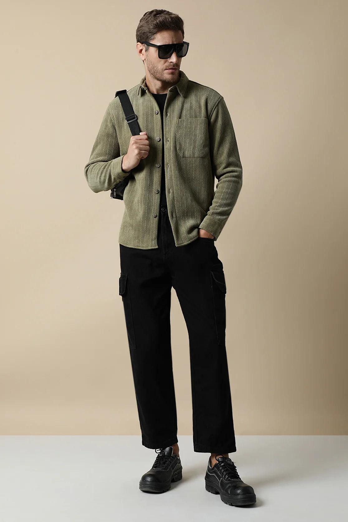 Shop for a fashionable wardrobe update anywhere in India with the Men's Olive Green Knitted Button Down Shacket from Fort Collins. Get your hands on this stylish piece now.