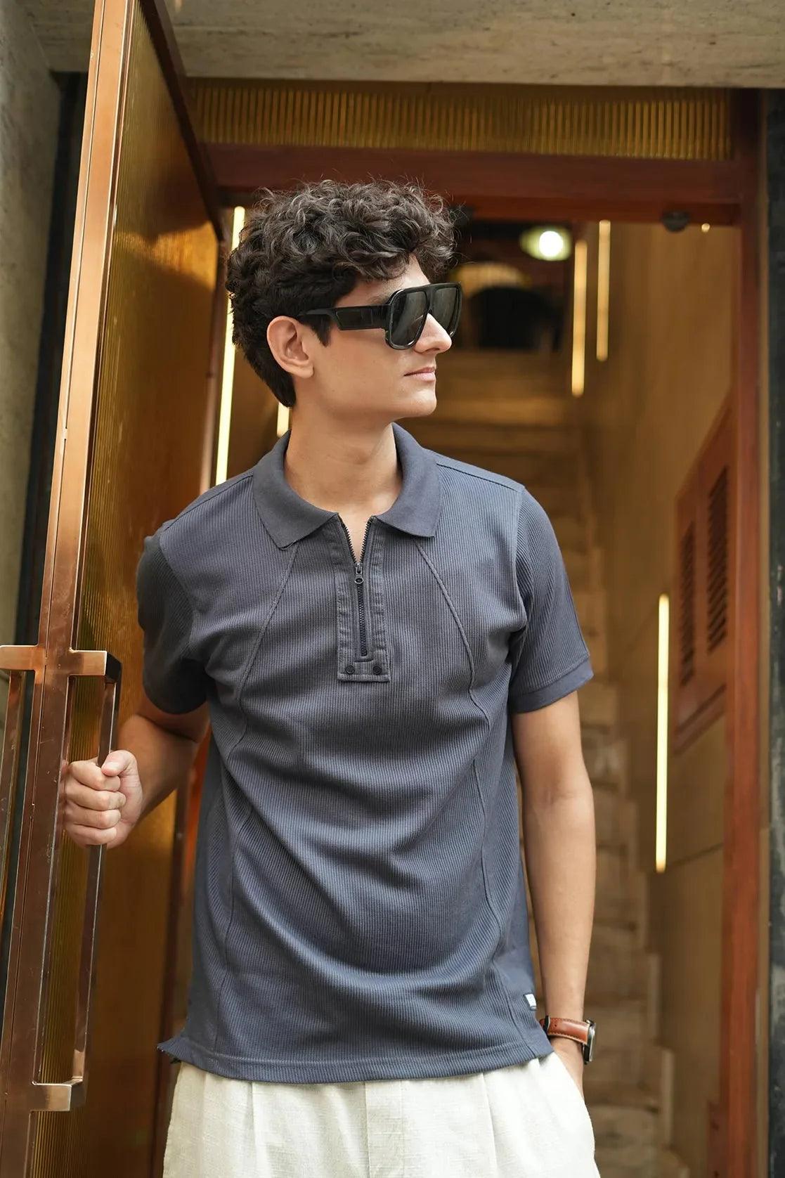 Men's Dark Grey Solid Polo Collar T-Shirt with Zippered Placket