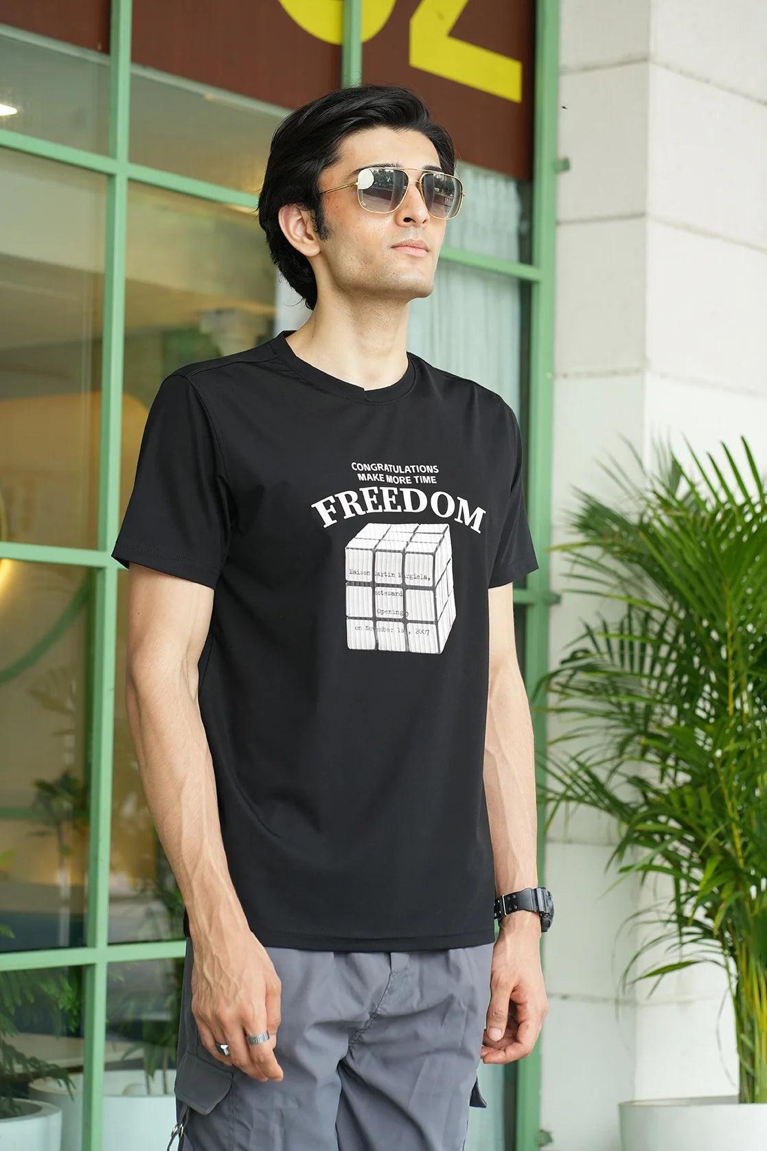 The Men's Black Stretchable T-Shirt with Embossed Freedom Graphic from Fort Collins is the perfect addition to any stylish wardrobe. It can be purchased online from anywhere in India for a fashionable and convenient upgrade.