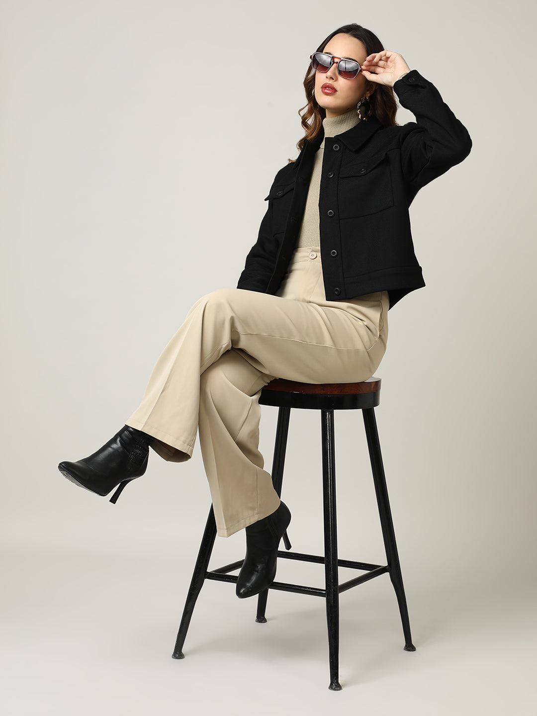 Women's Black Button-Up Stretchable Knitted Shacket