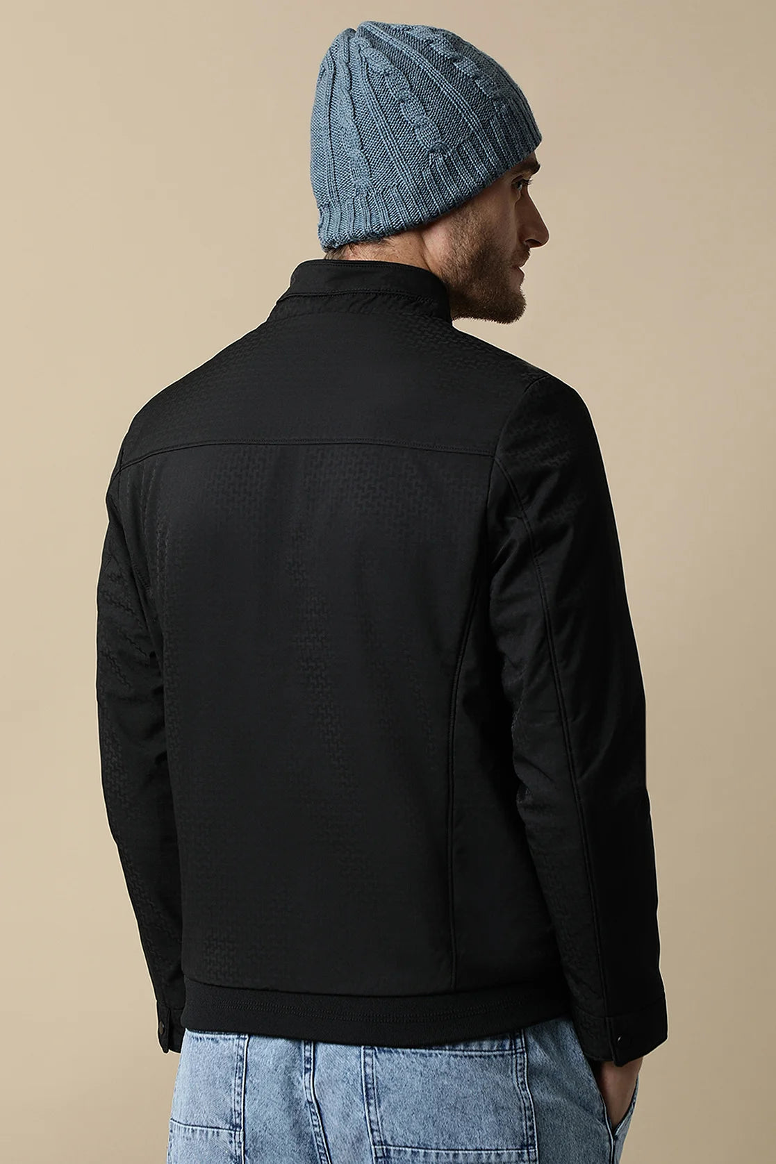 Discover the stylish and lightweight Fort Collins Men's Black Textured Lightweight Jacket, available for online purchase from anywhere in India. Expand your wardrobe with this must-have item.