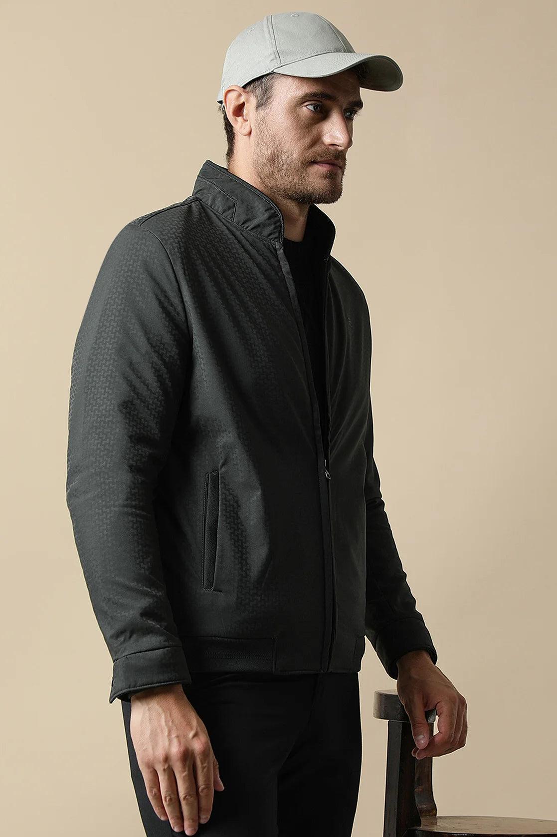 Upgrade your wardrobe with the Men's Dark Green Textured Lightweight Jacket from Fort Collins. Available for purchase online from anywhere in India.