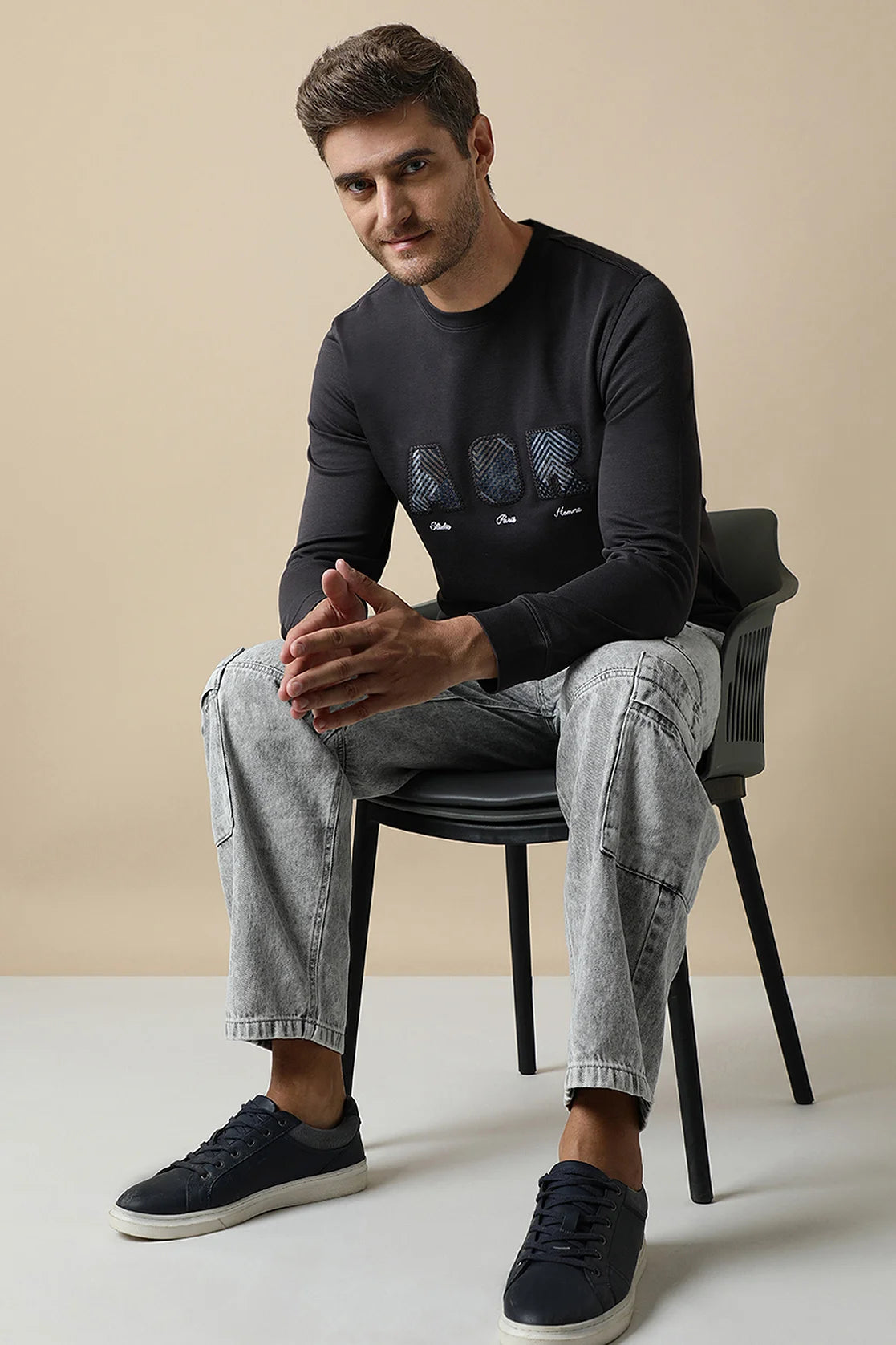 Shop online for Fort Collins' Men's Dark Grey Sweatshirt with Embroidered Chest Design. Elevate your wardrobe with this trendy piece available to purchase from anywhere in India.