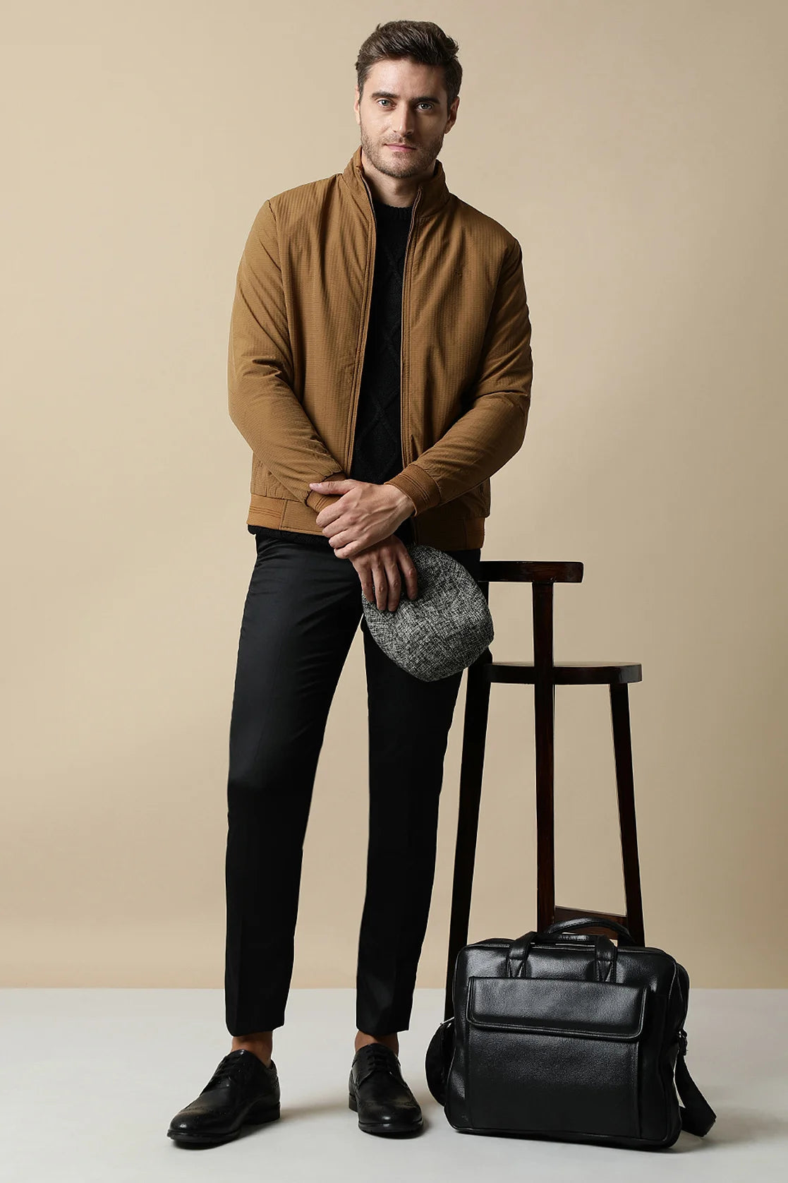 Upgrade your wardrobe with the Men's Tan Textured Lightweight Jacket made by Fort Collins. Shop now and experience a stylish addition to your attire, available online with nationwide shipping in India.