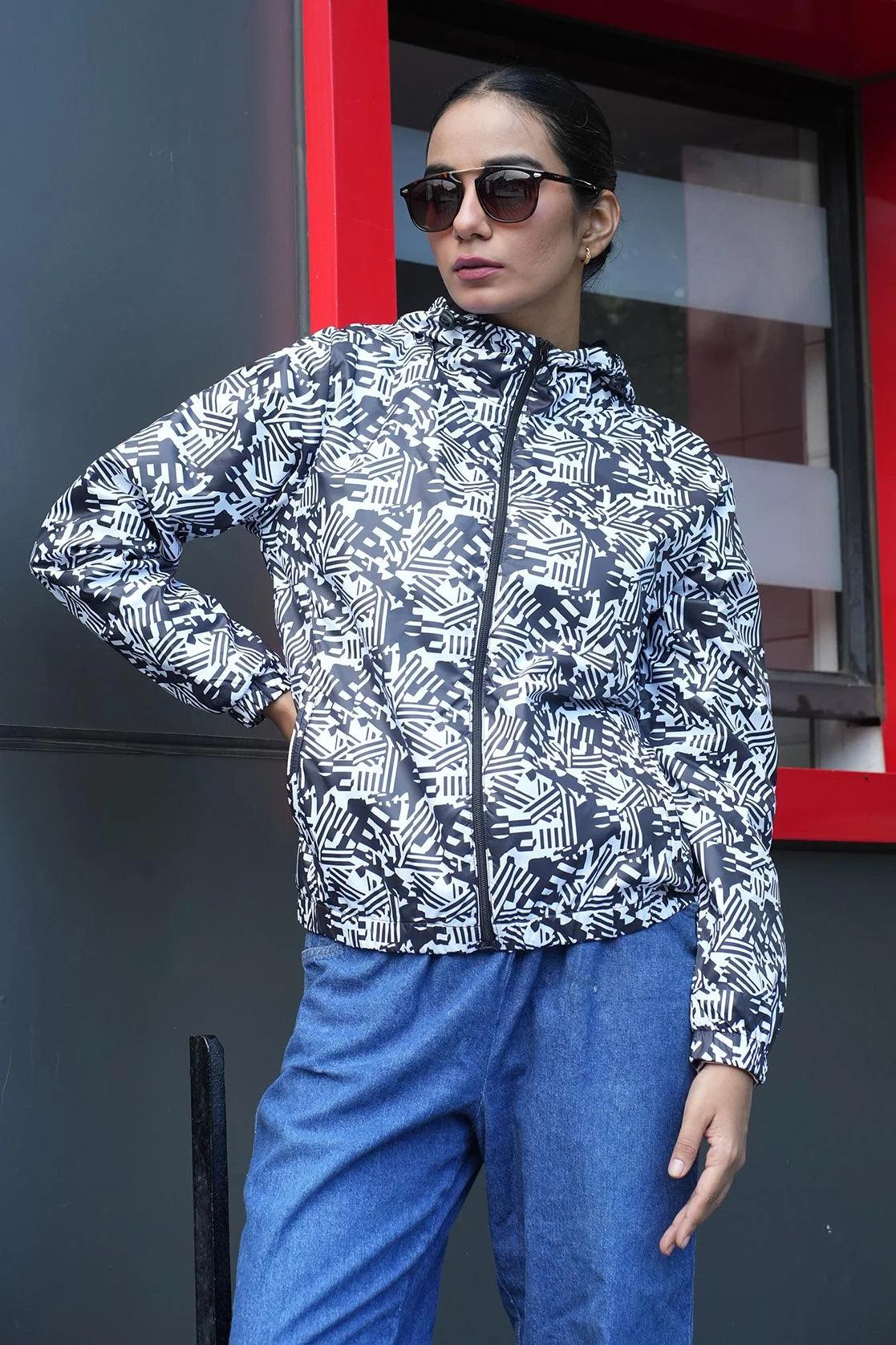 The online availability of the Fort Collins Women's Abstract Printed Windbreaker Jacket in white is a great option for shoppers in India.