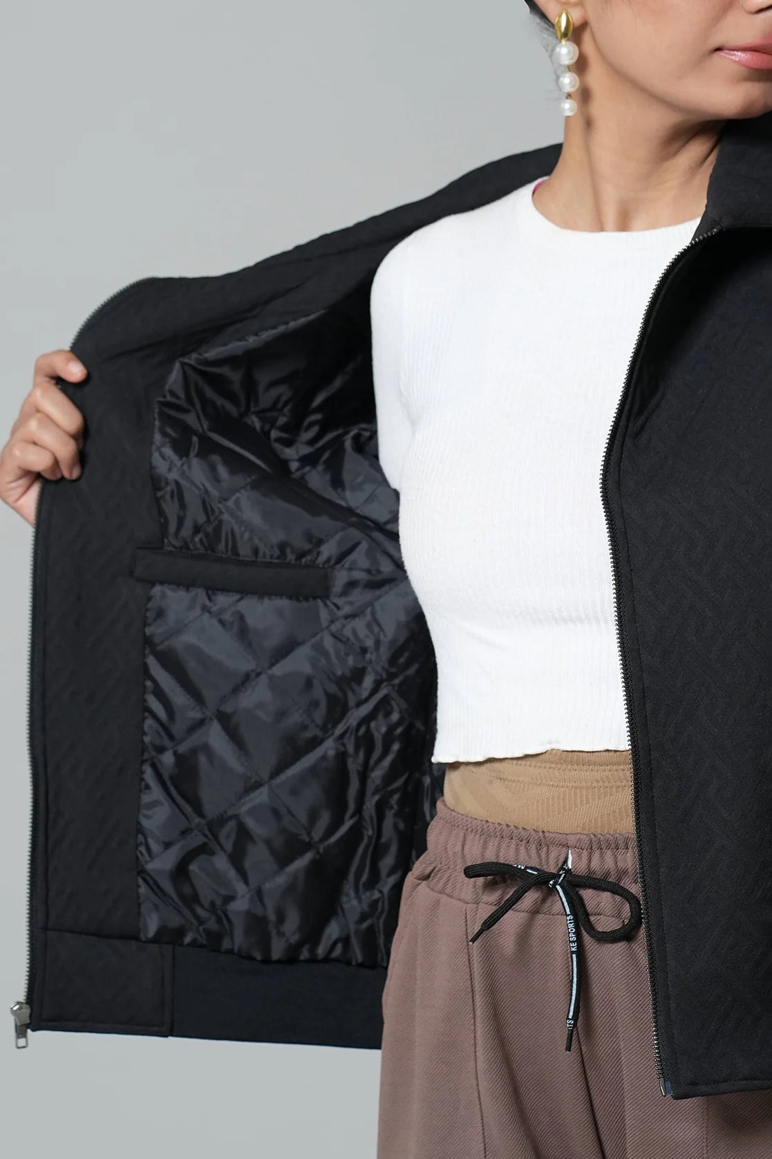 Upgrade your wardrobe with the Fort Collins Women’s Black Structured Fabric Jacket, featuring a quilted lining. Purchase online from anywhere in India for a stylish addition to your collection.