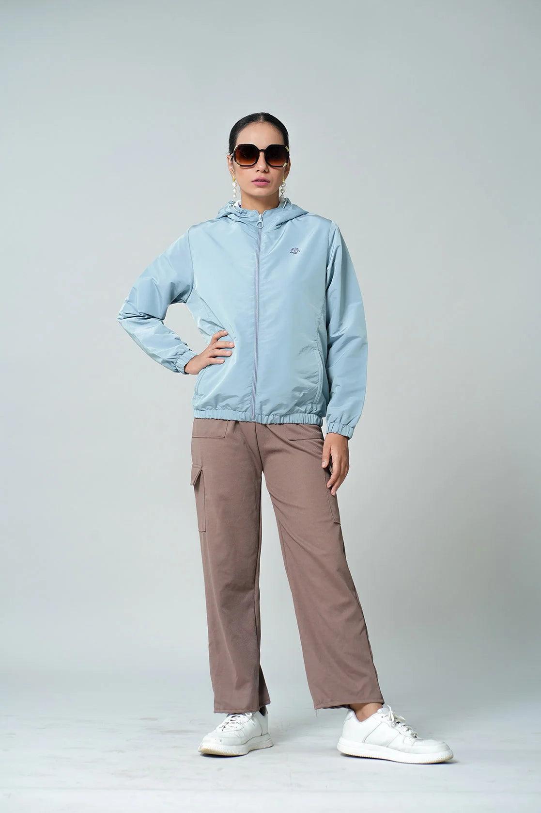 Discover the online availability of Fort Collins' Women's Light Blue Windbreaker Jacket in India, featuring a mesh-net lining and offering unbeatable protection from the elements.