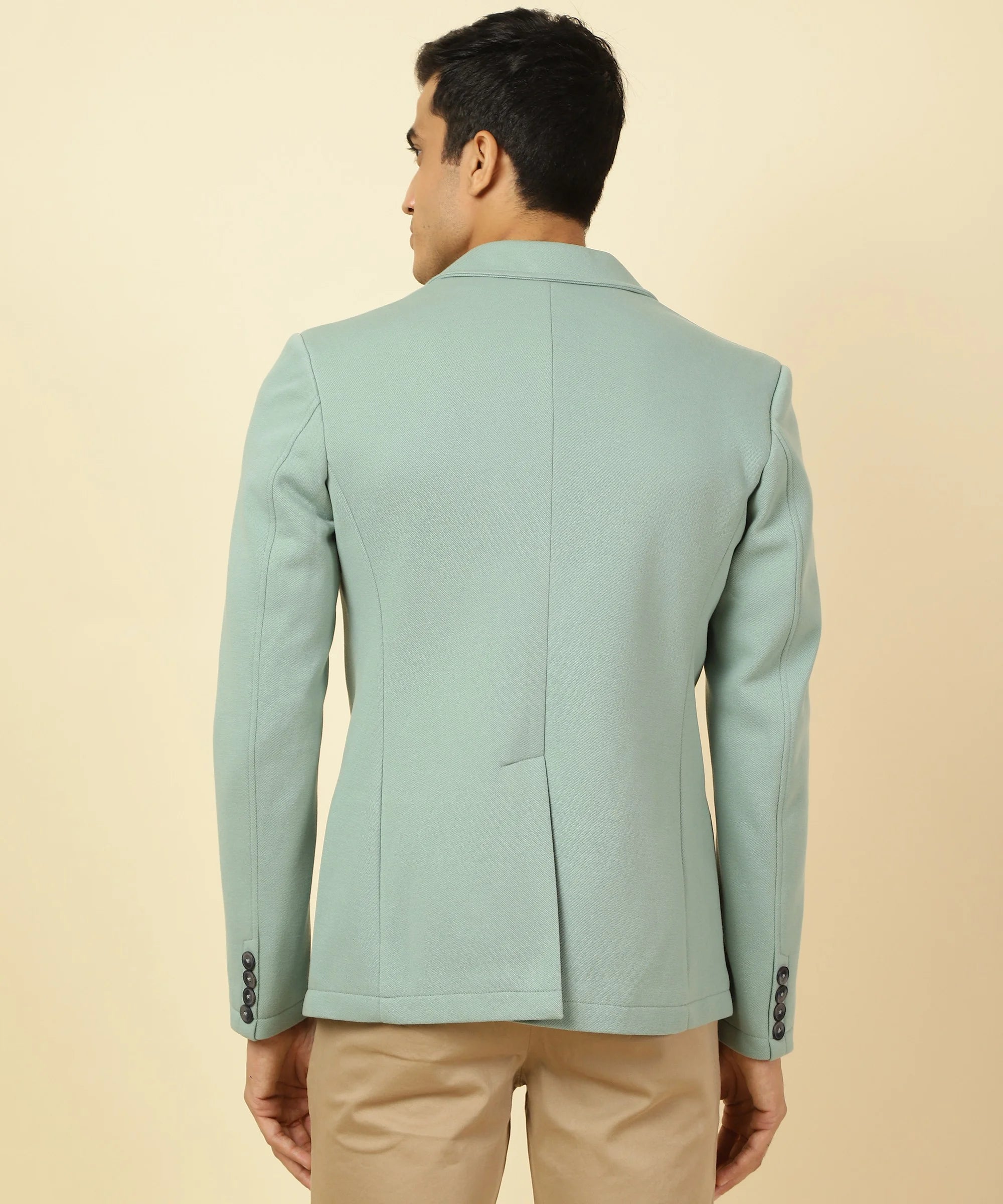 Shop the latest Fort Collins Men's Tiffany Cotton Blend Knitted Blazer with Notched Lapel. Elevate your wardrobe with this stylish piece, available for purchase online from anywhere in India.