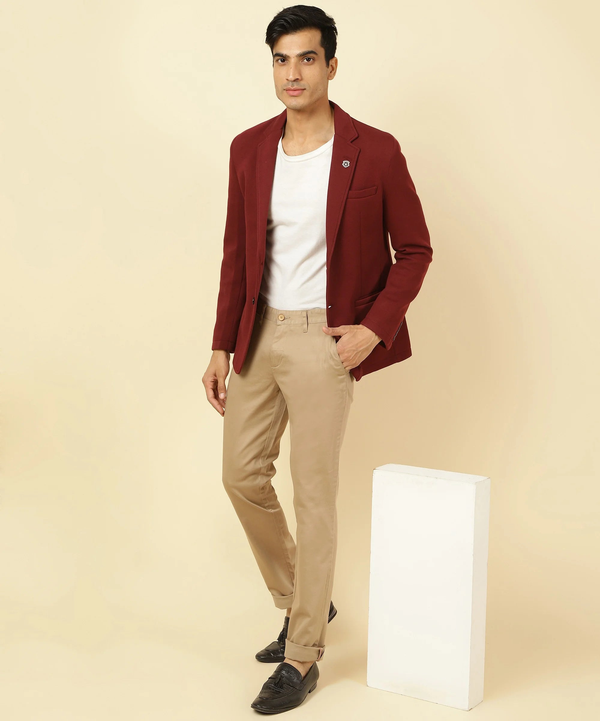 Purchase the Men's Wine Knitted Blazer with Notched Lapel by Fort Collins today and elevate your wardrobe. Browse online for a stylish addition to your collection, available from anywhere in India.