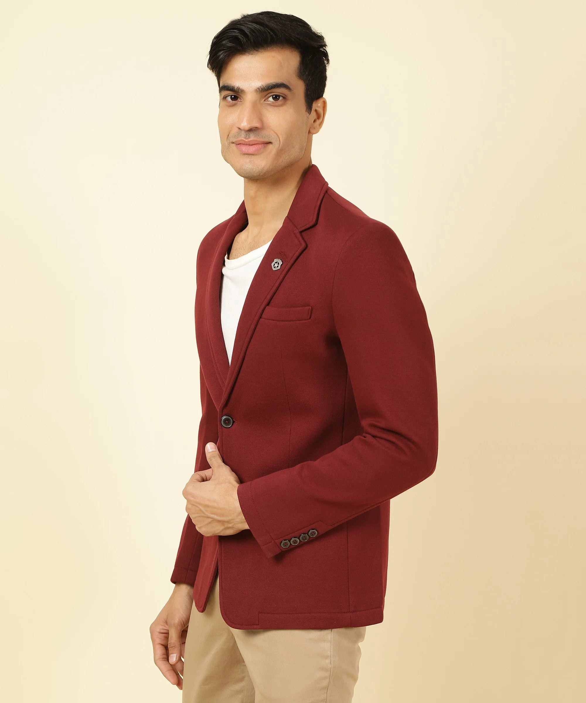 Shop now online for a trendy wardrobe curated by industry experts, featuring a Men's Wine Knitted Blazer with Notched Lapel from Fort Collins, available for purchase from anywhere in India.